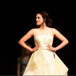Elegant Yellow Evening Gown